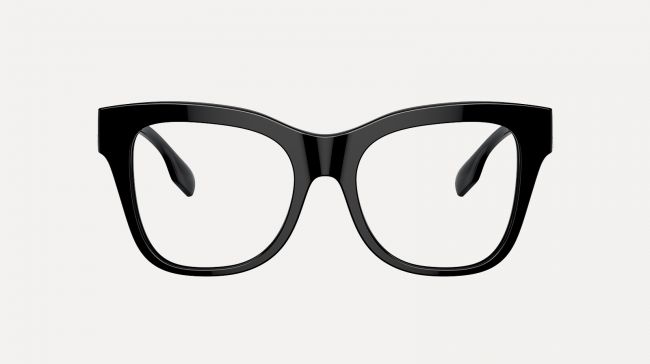 Les lunettes de maquillage, on les achète en ligne ou chez l'opticien ? 